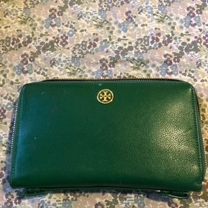Tory Burch London large travel wallet
